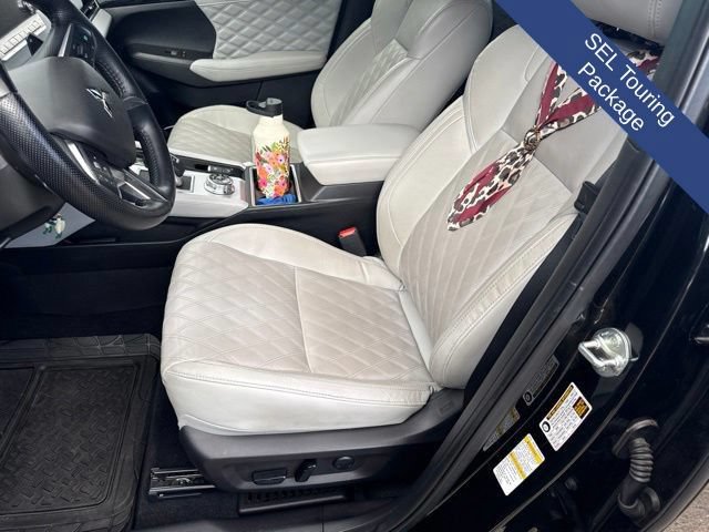 Used 2024 Mitsubishi Outlander SEL AWD/4WD image 13
