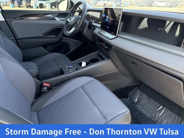 New 2026 Volkswagen Tiguan SE AWD/4WD image 16