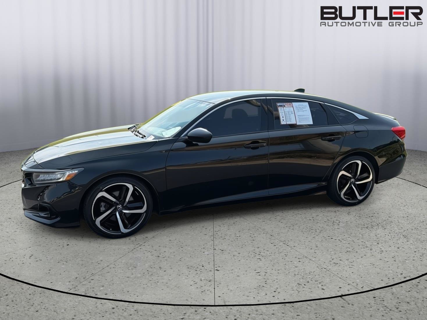 Used 2022 Honda Accord Sport image 3