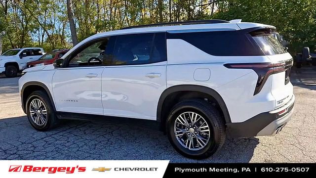 Certified 2025 Chevrolet Traverse LT image 7