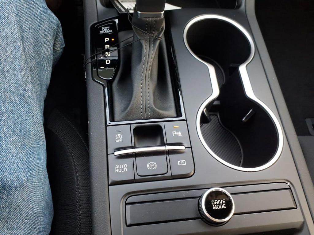 New 2026 Kia K5 LXS FWD image 12