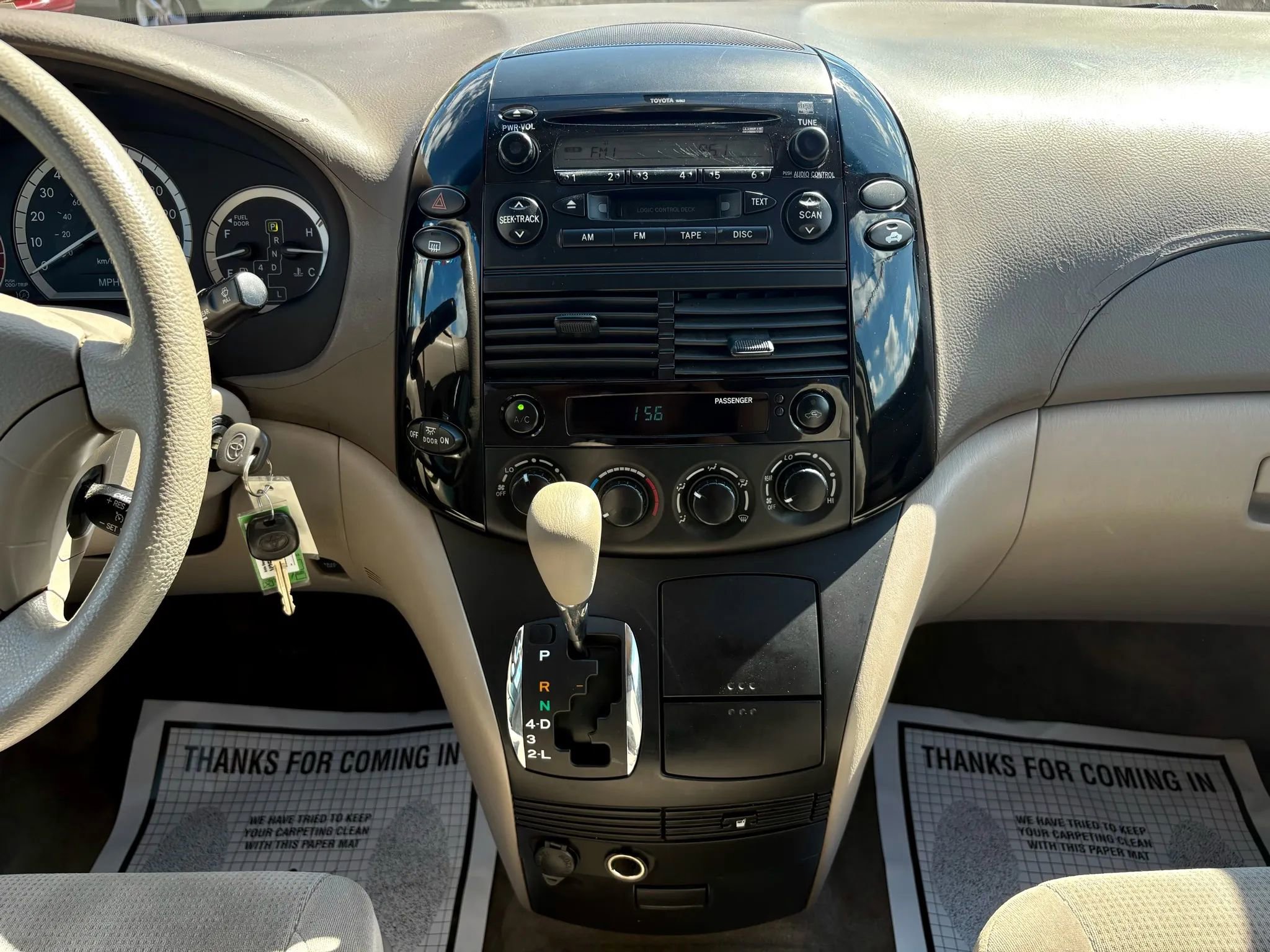 Used 2005 Toyota Sienna LE image 30