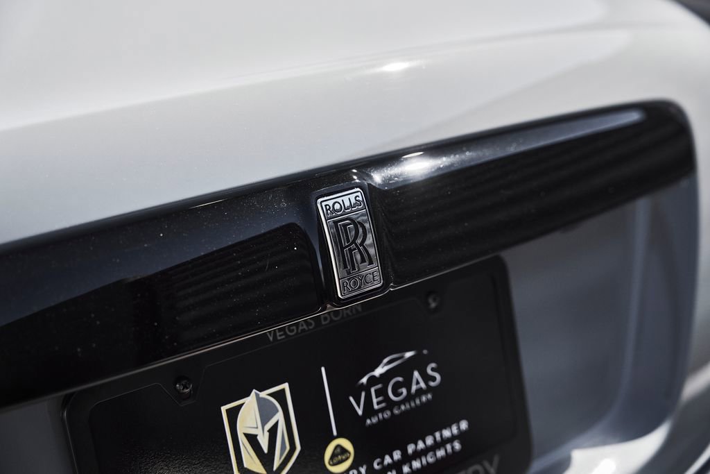 Used 2020 Rolls-Royce Wraith RWD image 13