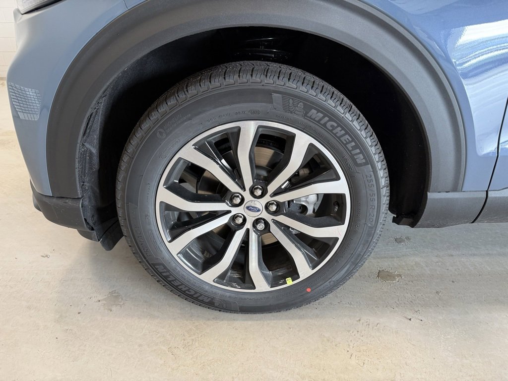 New 2026 Ford Explorer ST-Line image 9