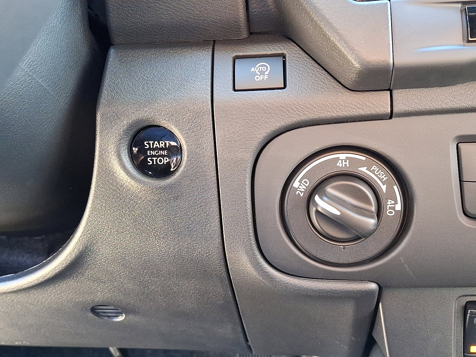 New 2026 Nissan Frontier SV w/ All-Weather Content Package image 15