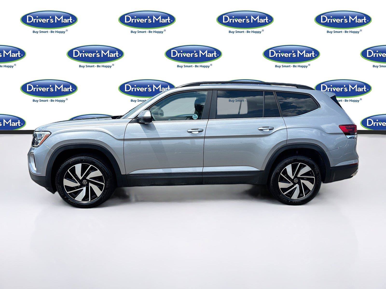 Used 2025 Volkswagen Atlas SE FWD image 4