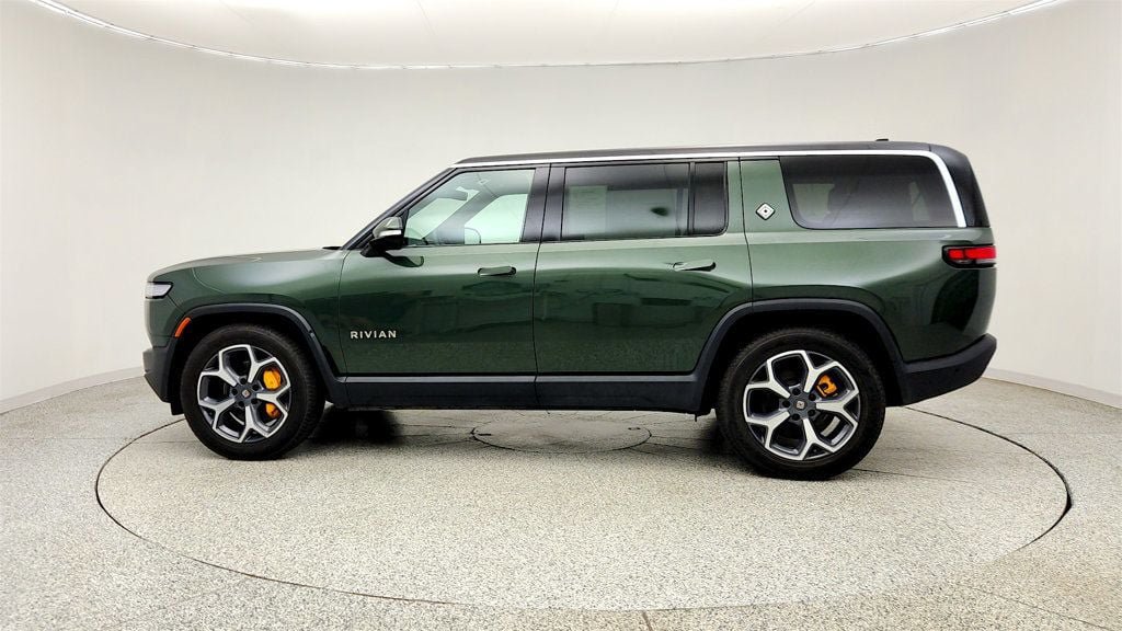 Used 2023 Rivian R1S Adventure AWD/4WD image 9