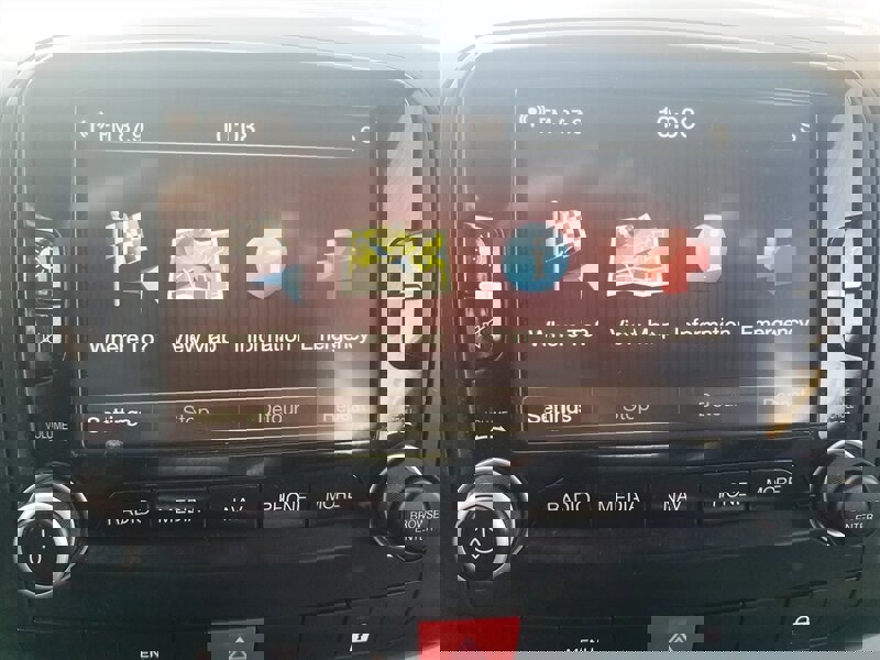 Used 2014 FIAT 500L Easy w/ Popular Equipment Group image 6