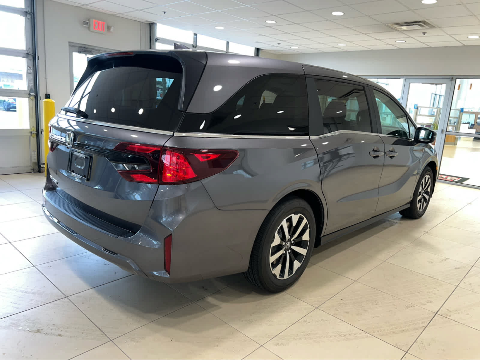 New 2026 Honda Odyssey EX-L image 5