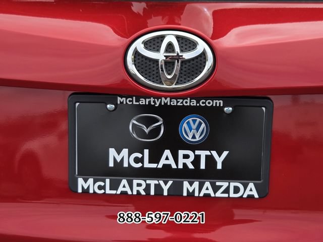 Used 2017 Toyota RAV4 Limited AWD/4WD image 16