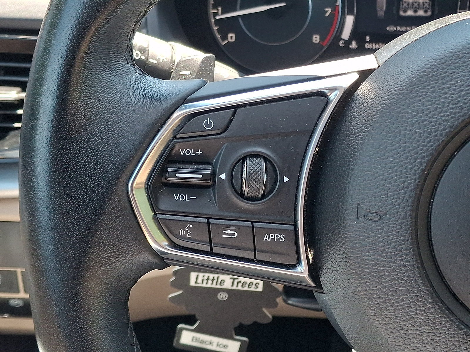 Certified 2024 Acura RDX SH-AWD image 21