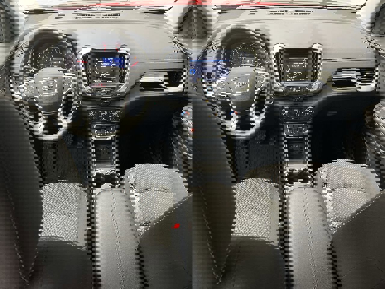 Certified 2023 GMC Terrain SLE w/ Driver Convenience Package image 4