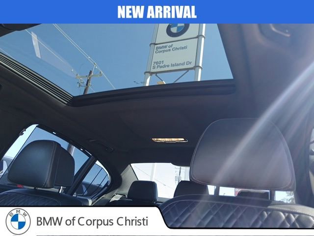 Used 2021 BMW M550i xDrive w/ Executive Package image 29