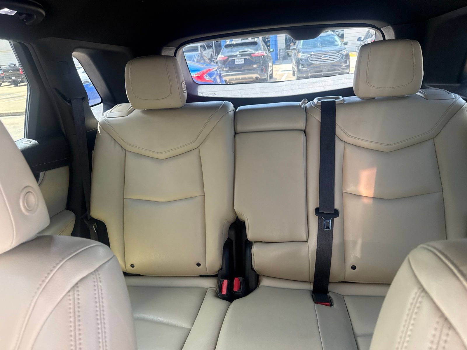 Used 2017 Cadillac XT5 FWD w/ LPO, Wheel Lock Package image 11