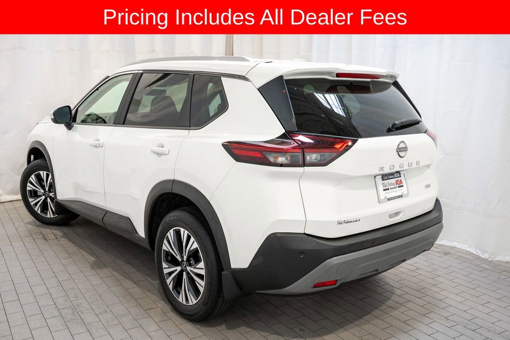 Used 2023 Nissan Rogue SV w/ SV Premium B Package FWD image 3