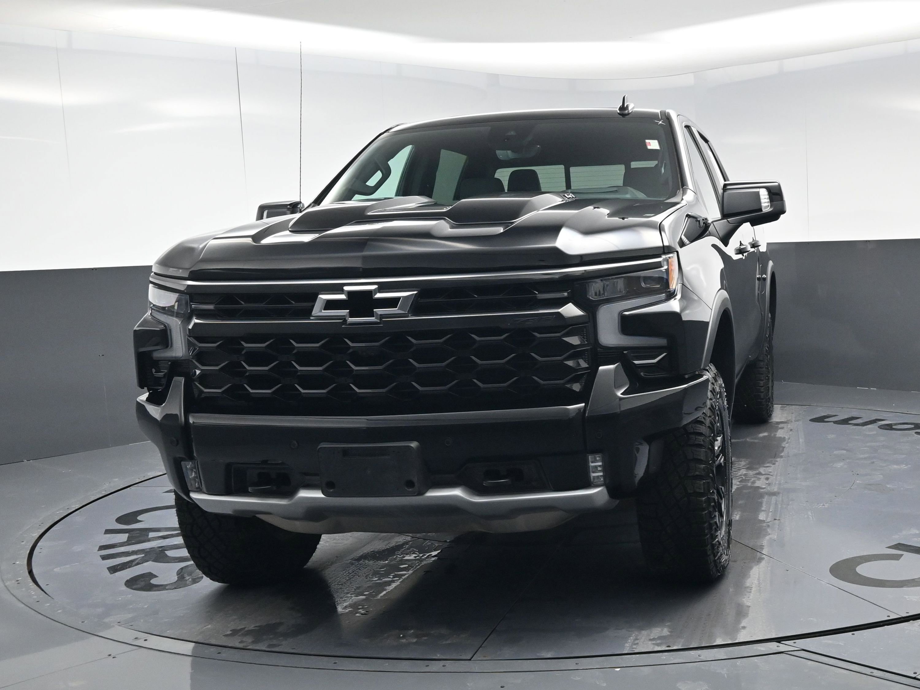 Certified 2025 Chevrolet Silverado 1500 ZR2 w/ Technology Package image 5