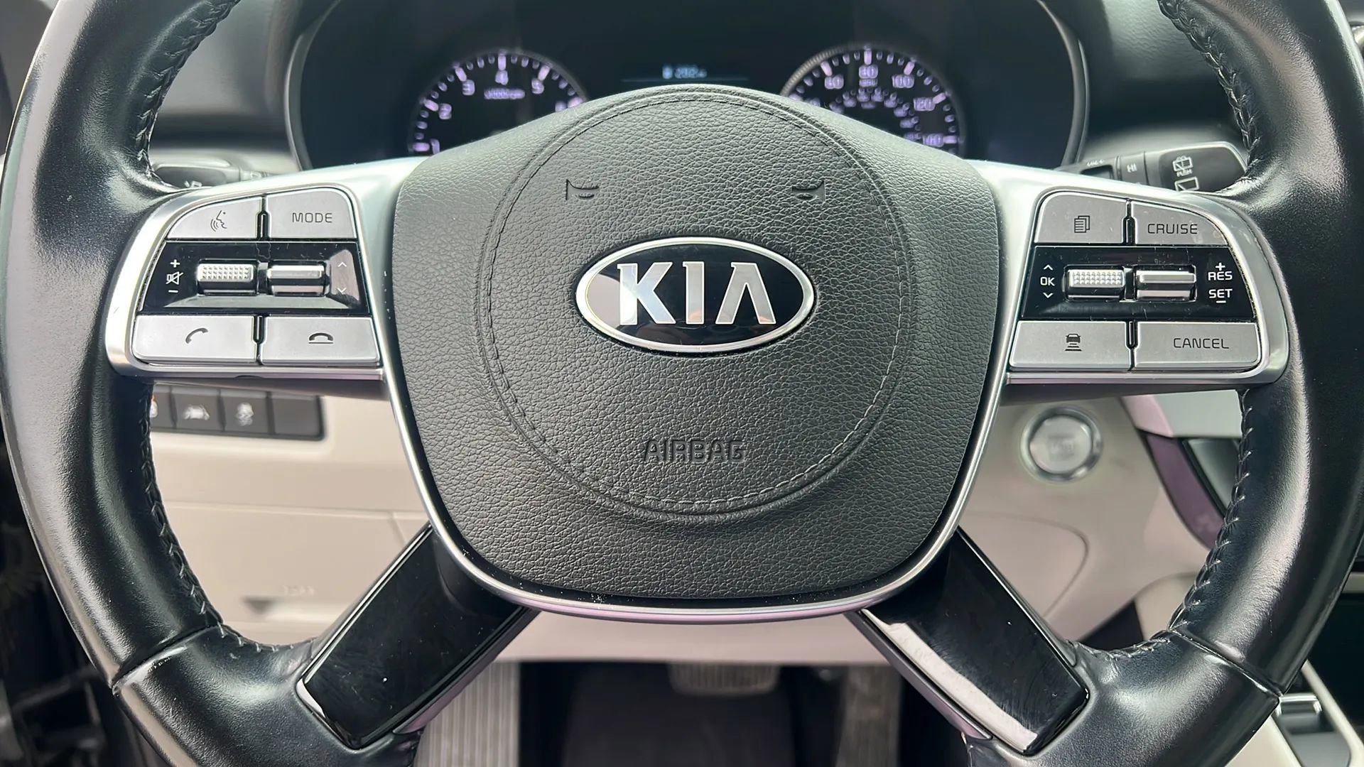 Used 2021 Kia Telluride S FWD image 9