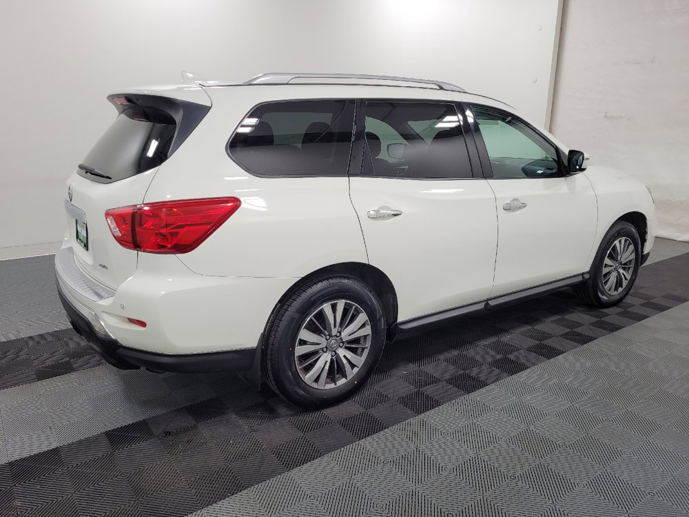 Used 2020 Nissan Pathfinder S AWD/4WD image 10