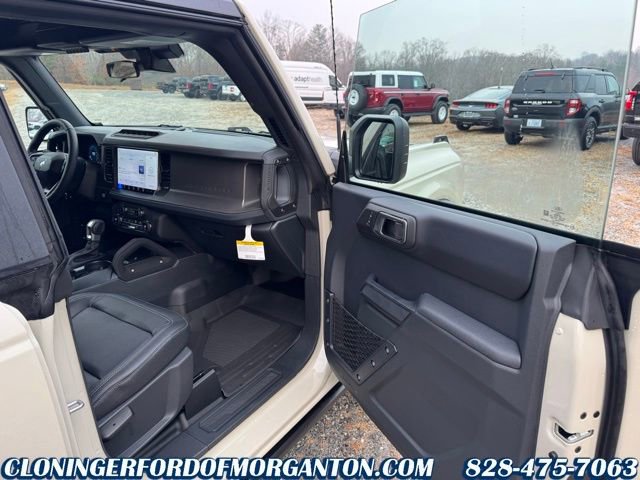 New 2025 Ford Bronco Badlands image 15