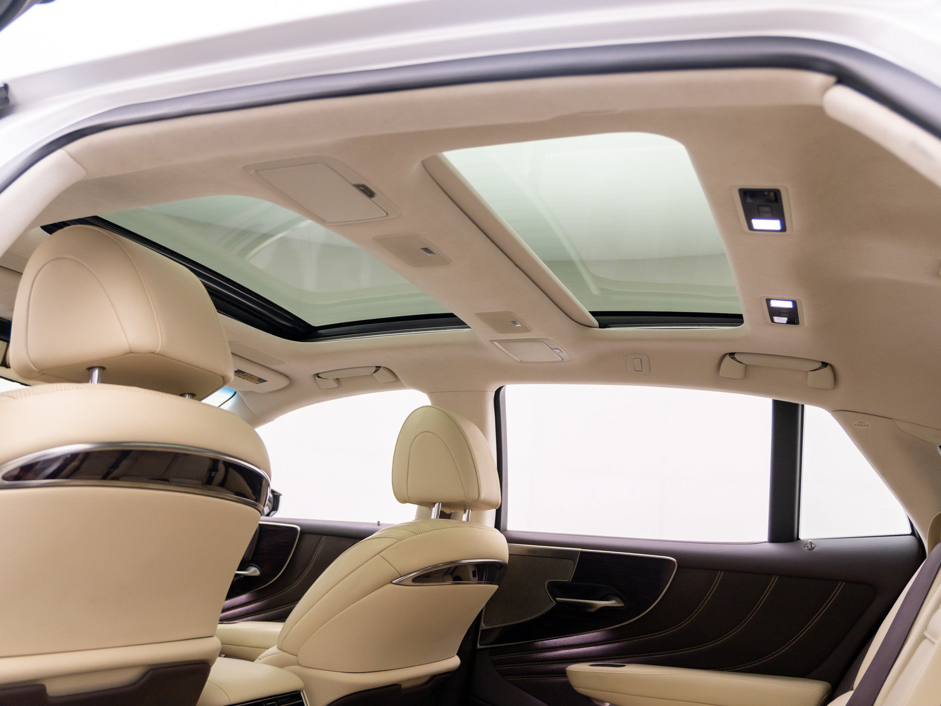 Used 2020 Lexus LS 500 AWD w/ Interior Upgrade Package image 16