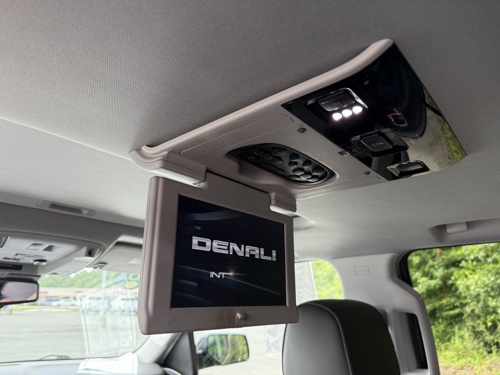 Certified 2020 GMC Yukon Denali w/ Denali Ultimate Package image 22