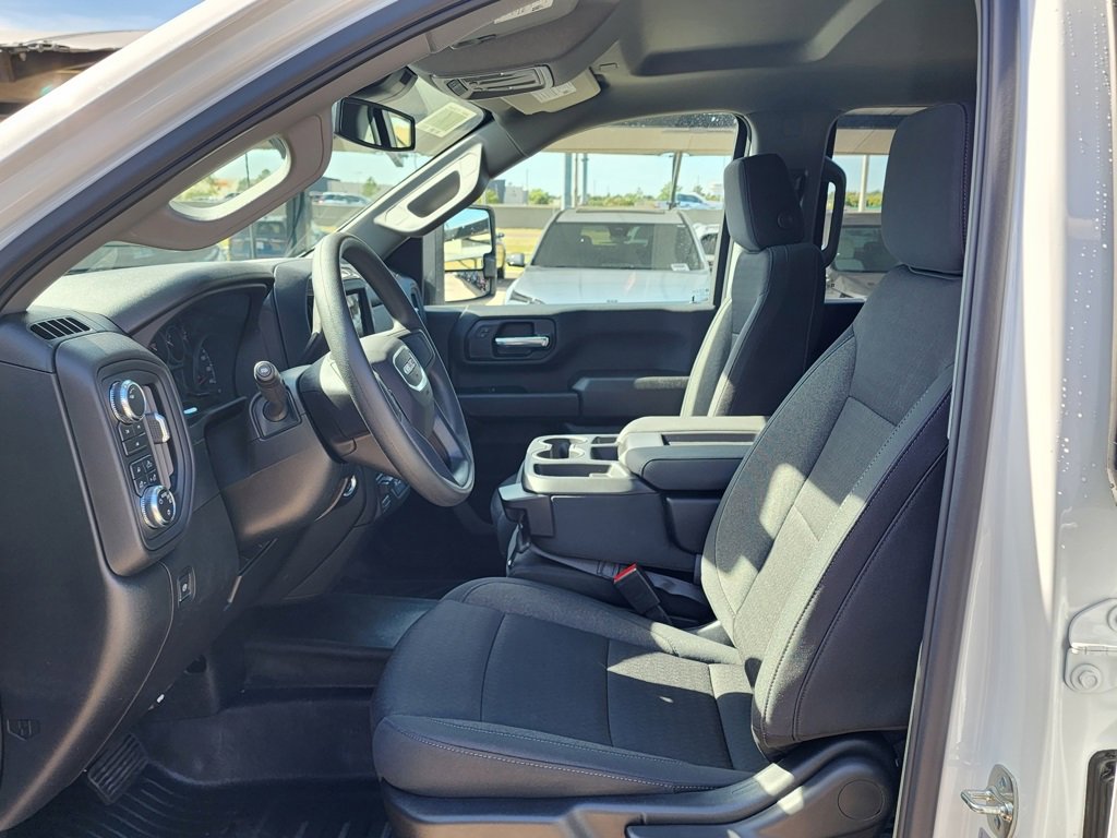 New 2026 GMC Sierra 2500 Pro w/ Convenience Package image 17