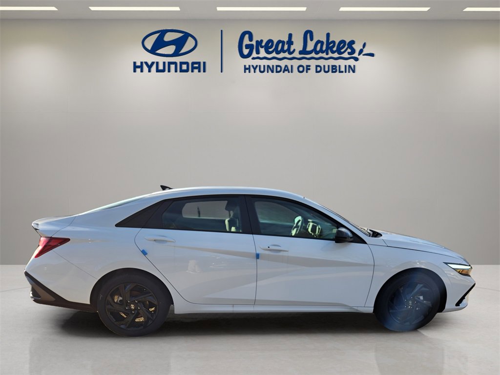 New 2026 Hyundai Elantra Sport w/ Cargo Package image 6
