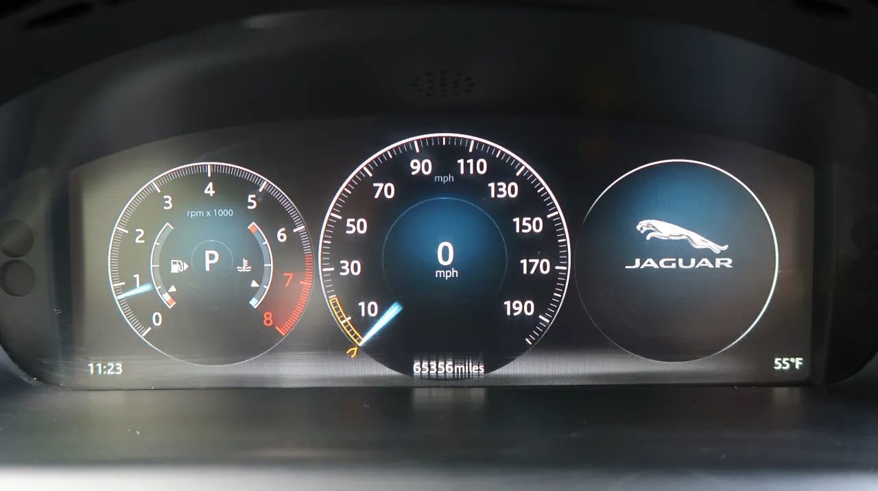 Used 2016 Jaguar XJ R-Sport AWD/4WD image 34