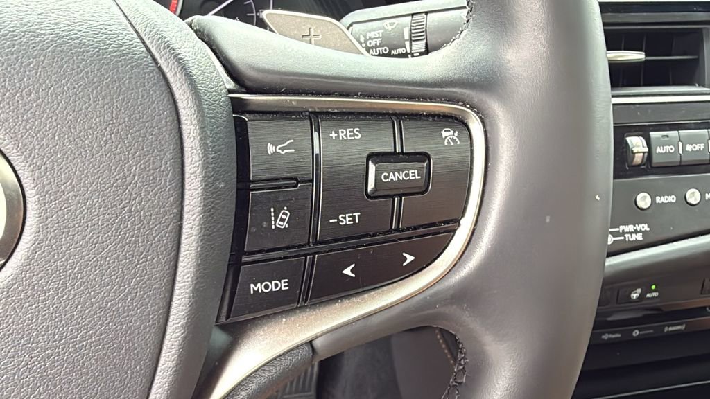 Used 2022 Lexus ES 350 w/ Premium Package FWD image 28