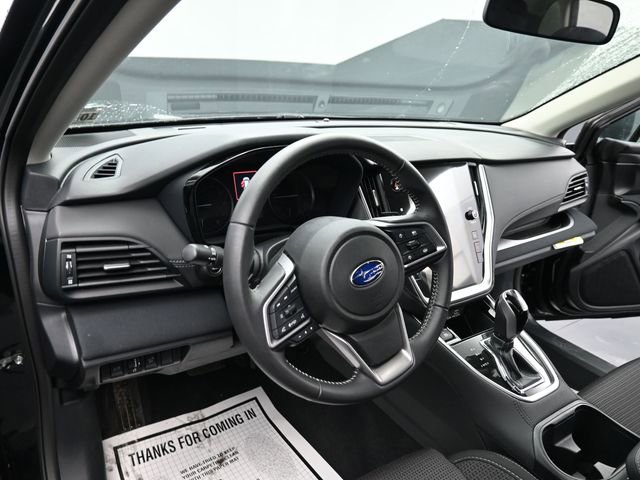 Used 2025 Subaru Outback Premium AWD/4WD image 14