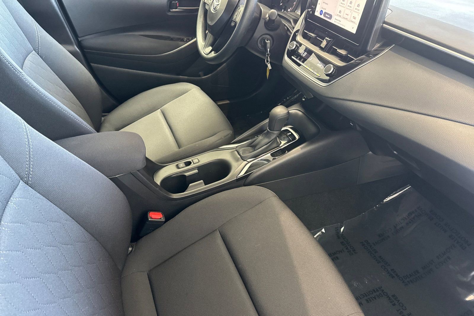 Certified 2025 Toyota Corolla LE FWD image 21