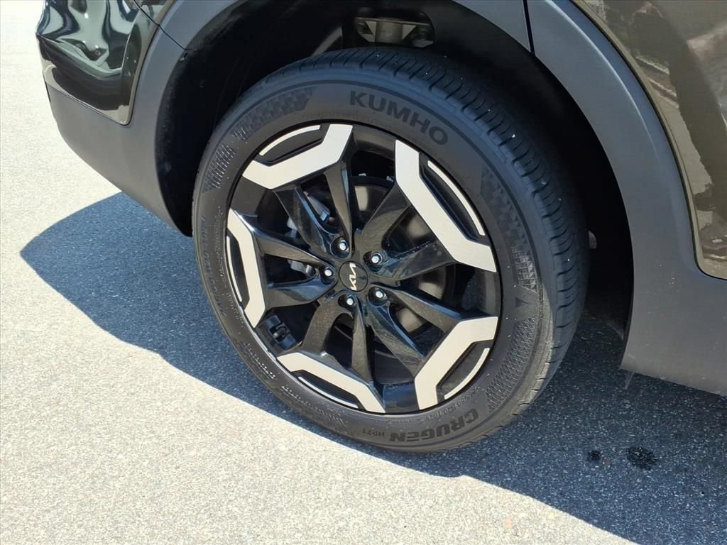 Used 2025 Kia Telluride S FWD image 30