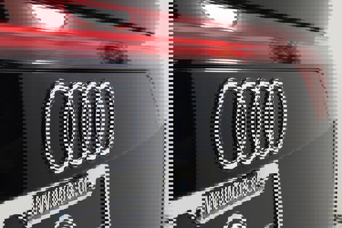 Used 2024 Audi SQ8 Premium Plus image 70