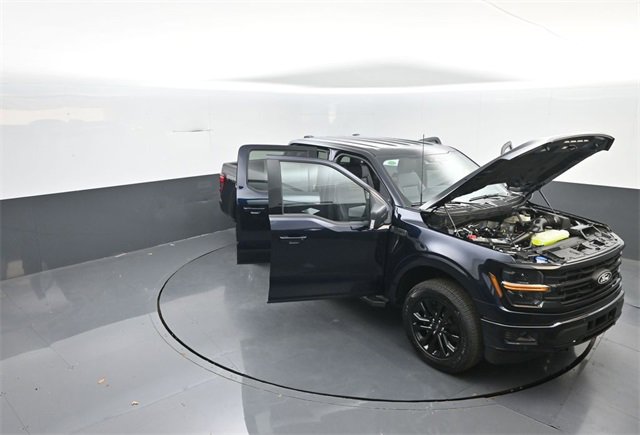 New 2025 Ford F150 XLT w/ Equipment Group 303A High image 31