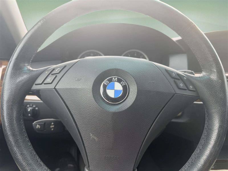 Used 2007 BMW 525xi Sedan AWD/4WD image 31