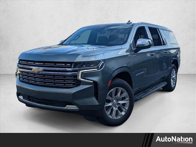 Used 2023 Chevrolet Suburban Premier image 1