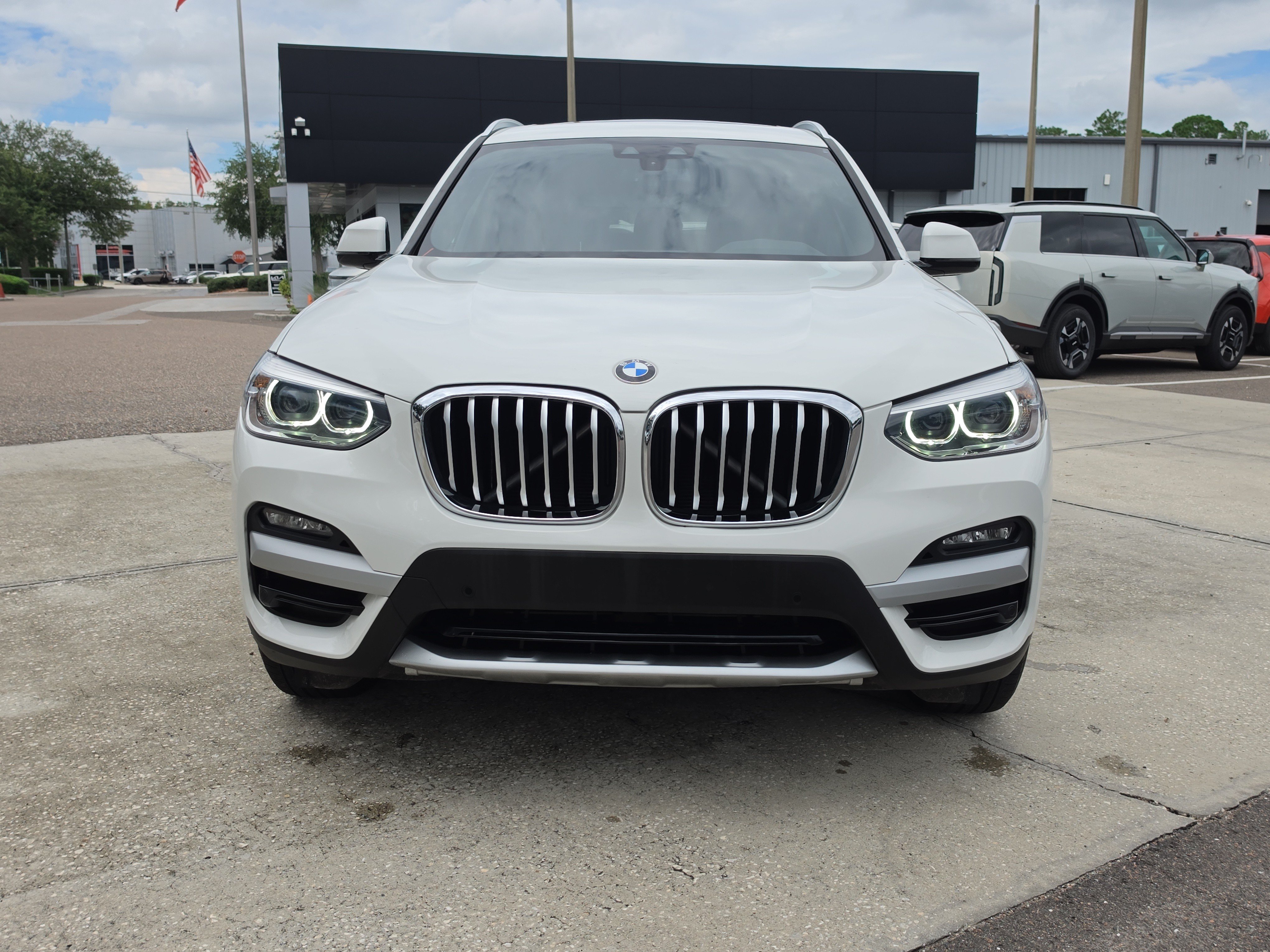 Used 2021 BMW X3 sDrive30i w/ Convenience Package RWD image 3