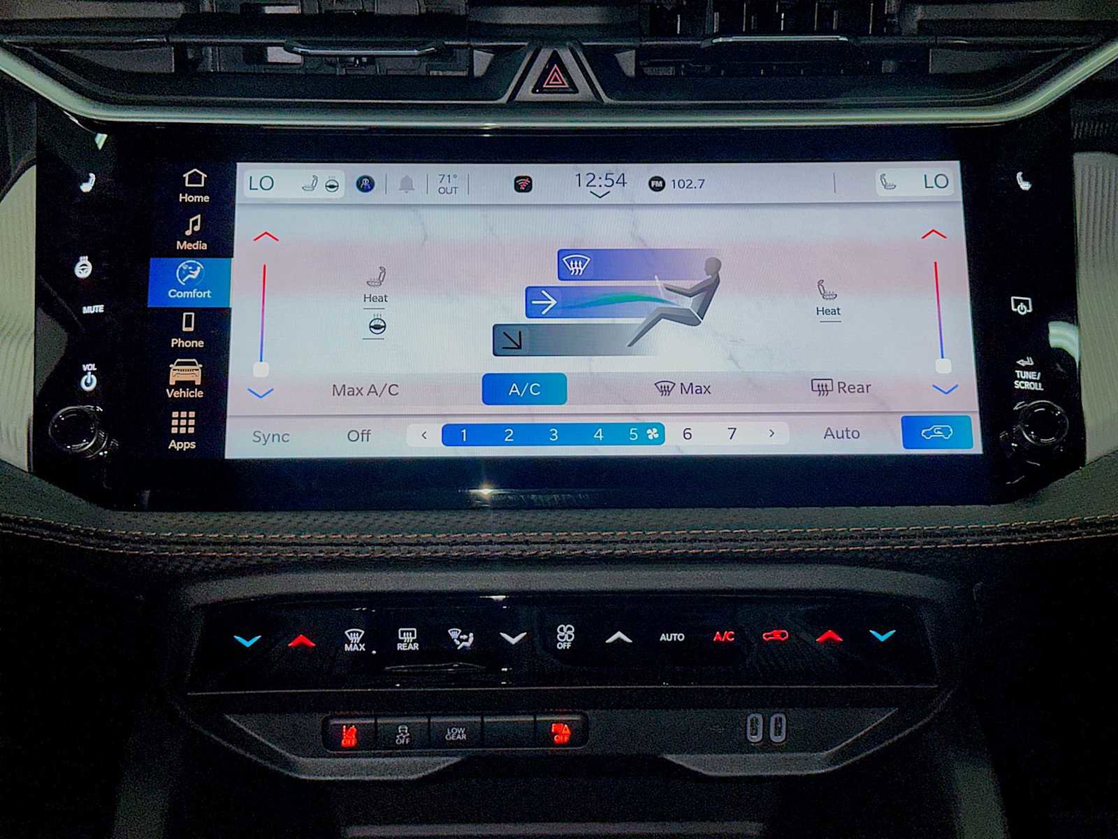 New 2026 Jeep Cherokee Limited AWD/4WD image 17