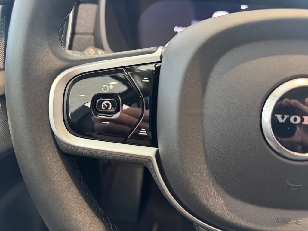 New 2026 Volvo XC90 B6 Ultra w/ Protection Package Premier AWD/4WD image 15