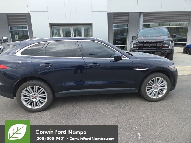 Used 2020 Jaguar F-PACE Portfolio image 8