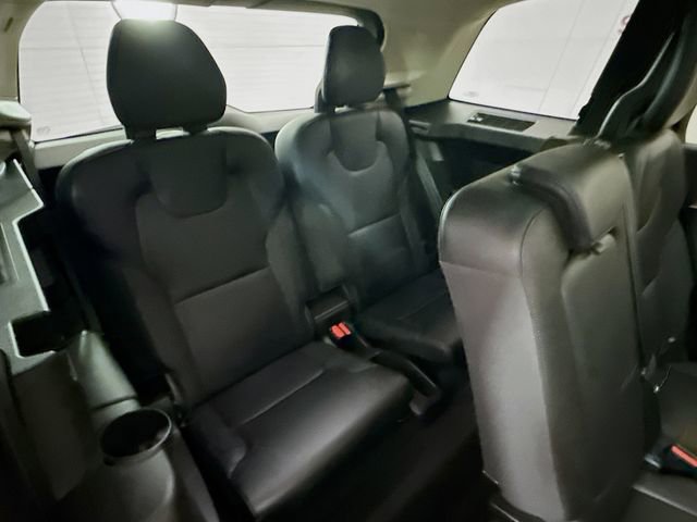 Used 2023 Volvo XC90 B6 Core w/ Climate Package image 29