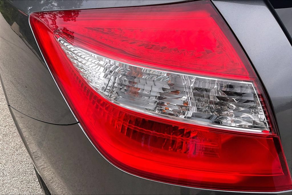 Used 2010 Honda Crosstour EX-L image 29