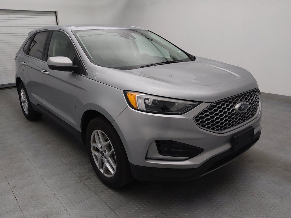 Used 2024 Ford Edge SEL image 13