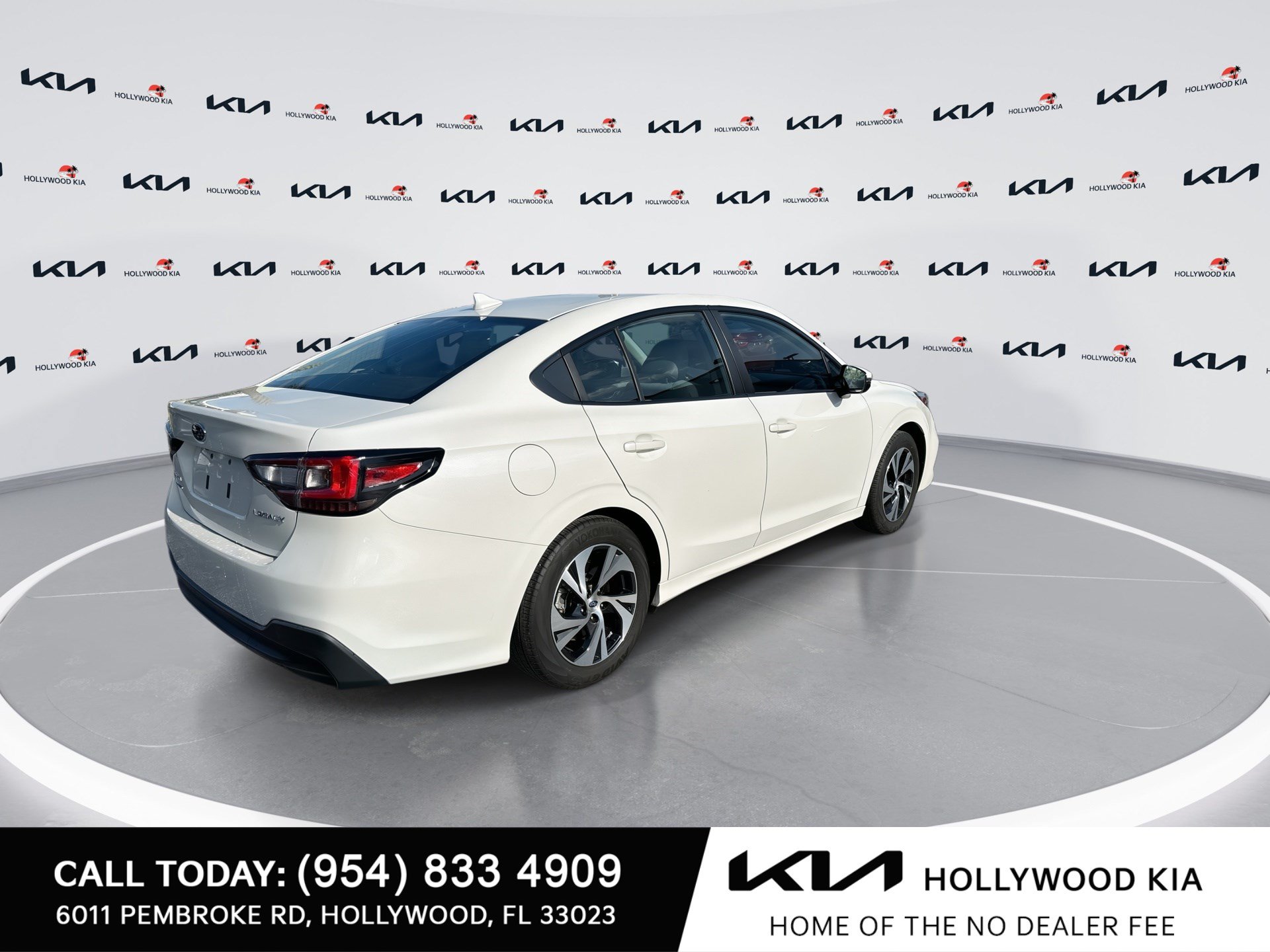 Used 2024 Subaru Legacy Premium AWD/4WD image 8