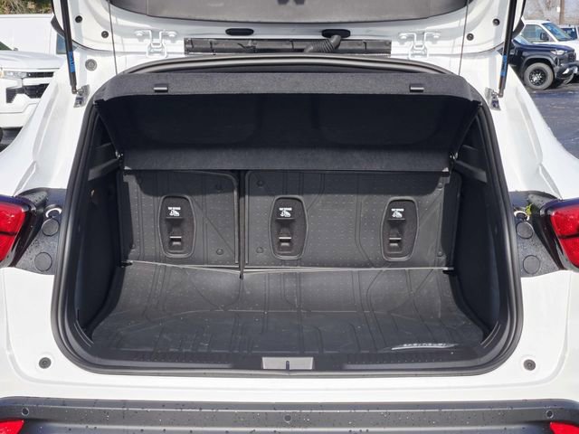 New 2026 Chevrolet Trax RS w/ Driver Confidence Package image 10