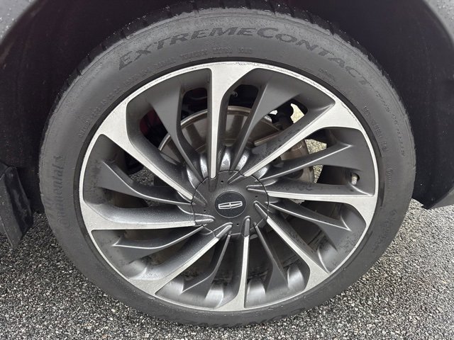 Used 2020 Lincoln Aviator Reserve w/ Equipment Group 202A image 9