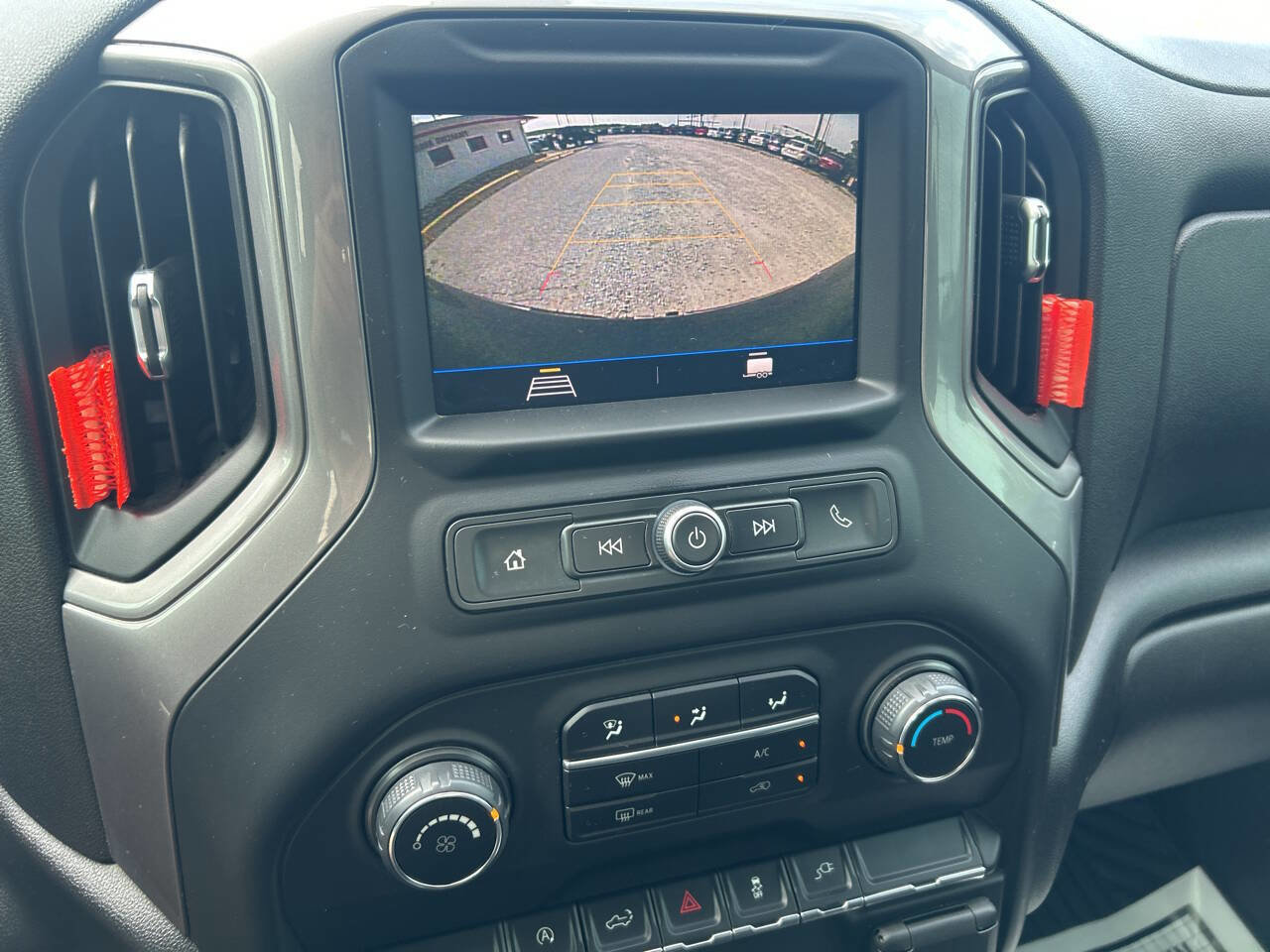 Used 2021 Chevrolet Silverado 1500 Custom image 21
