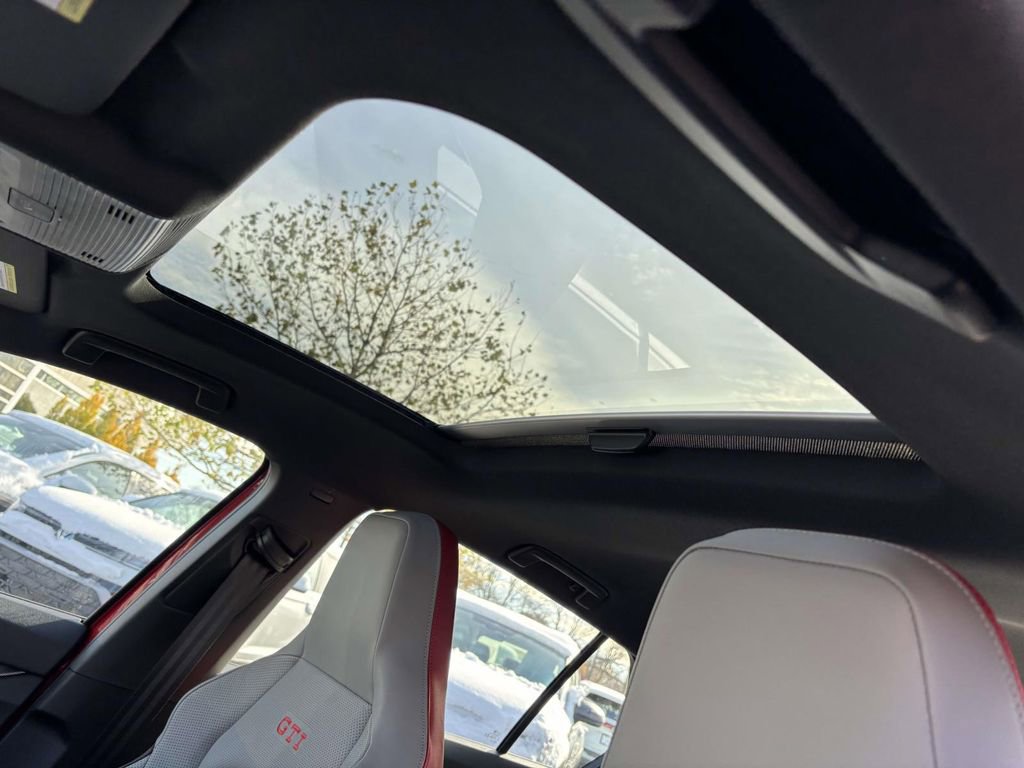 New 2026 Volkswagen GTI SE image 26