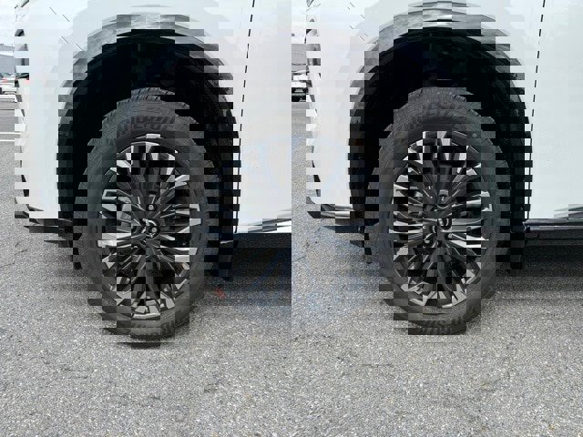 New 2026 Nissan Rogue Platinum w/ Platinum Premium Package image 9