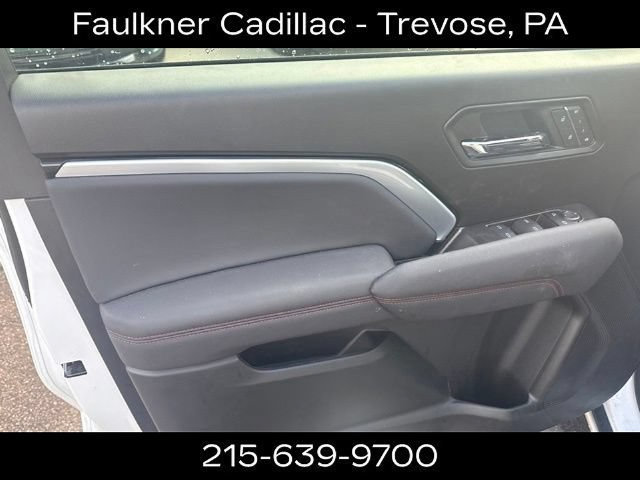 Used 2025 Chevrolet Colorado Z71 w/ Z71 Convenience Package 2 AWD/4WD image 12